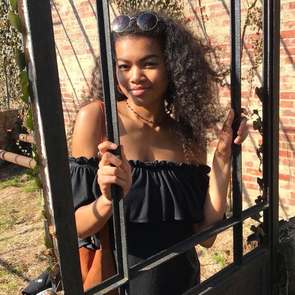 Meet your Posher, Lisa